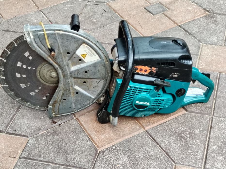 Makita cu disc de 400 mm ptr tăiat beton , asfalt etc  că și noia