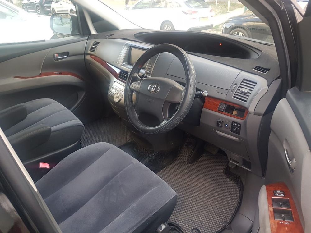 Toyota Estima 2011г.в. Оформление через автоцон или через каспи