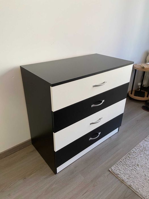 Комплект гардероб с плъзгащи се врати и скрин