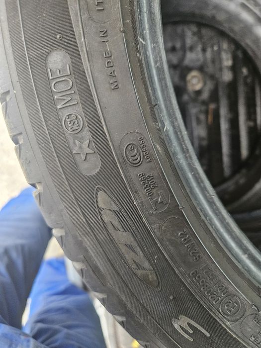 Гуми 275/40/18 2броя