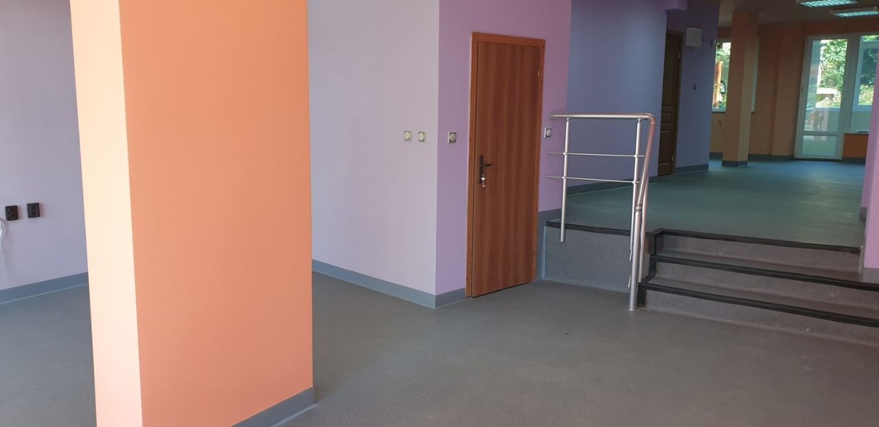 Дава се под наем Магазин в Плевен, Идеален център - 135 кв.м за 612 € - Снимка #6