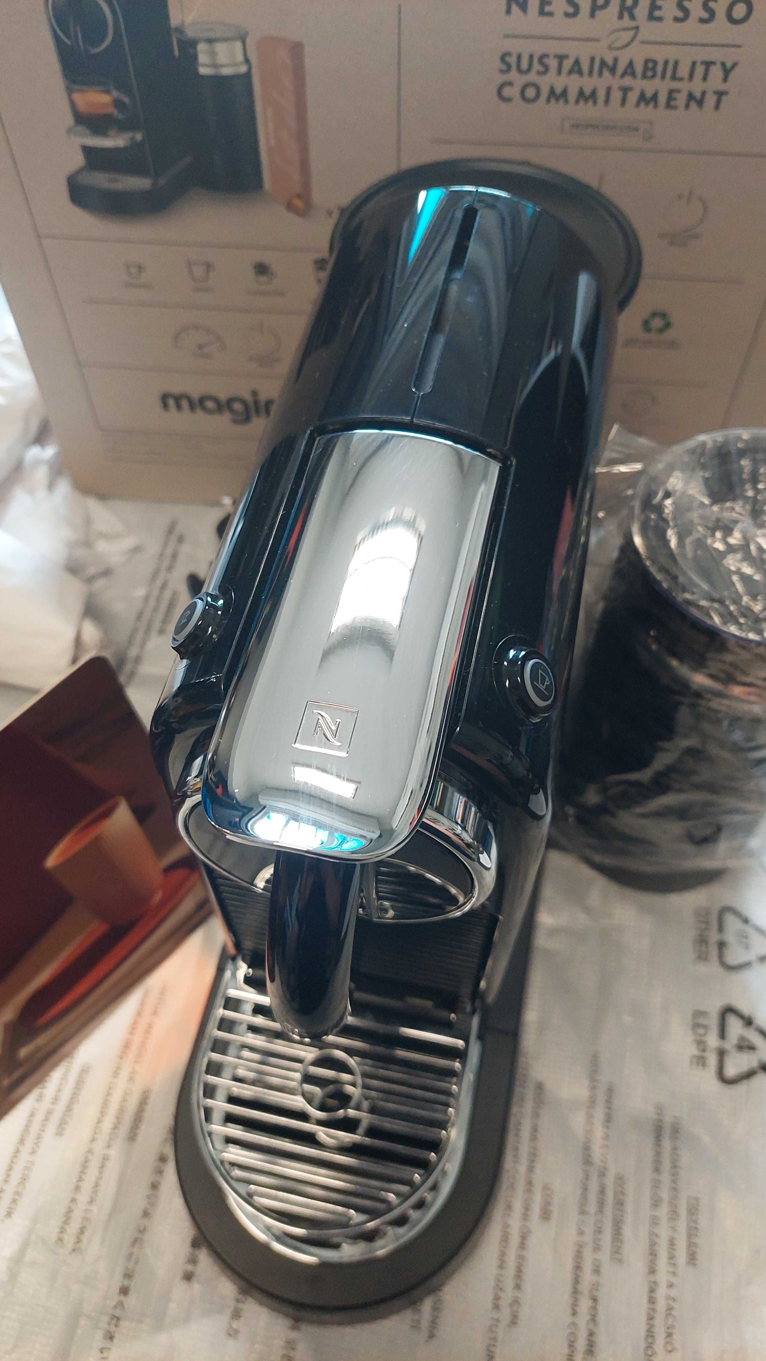Кафе машина NESPRESSO citiz + milk