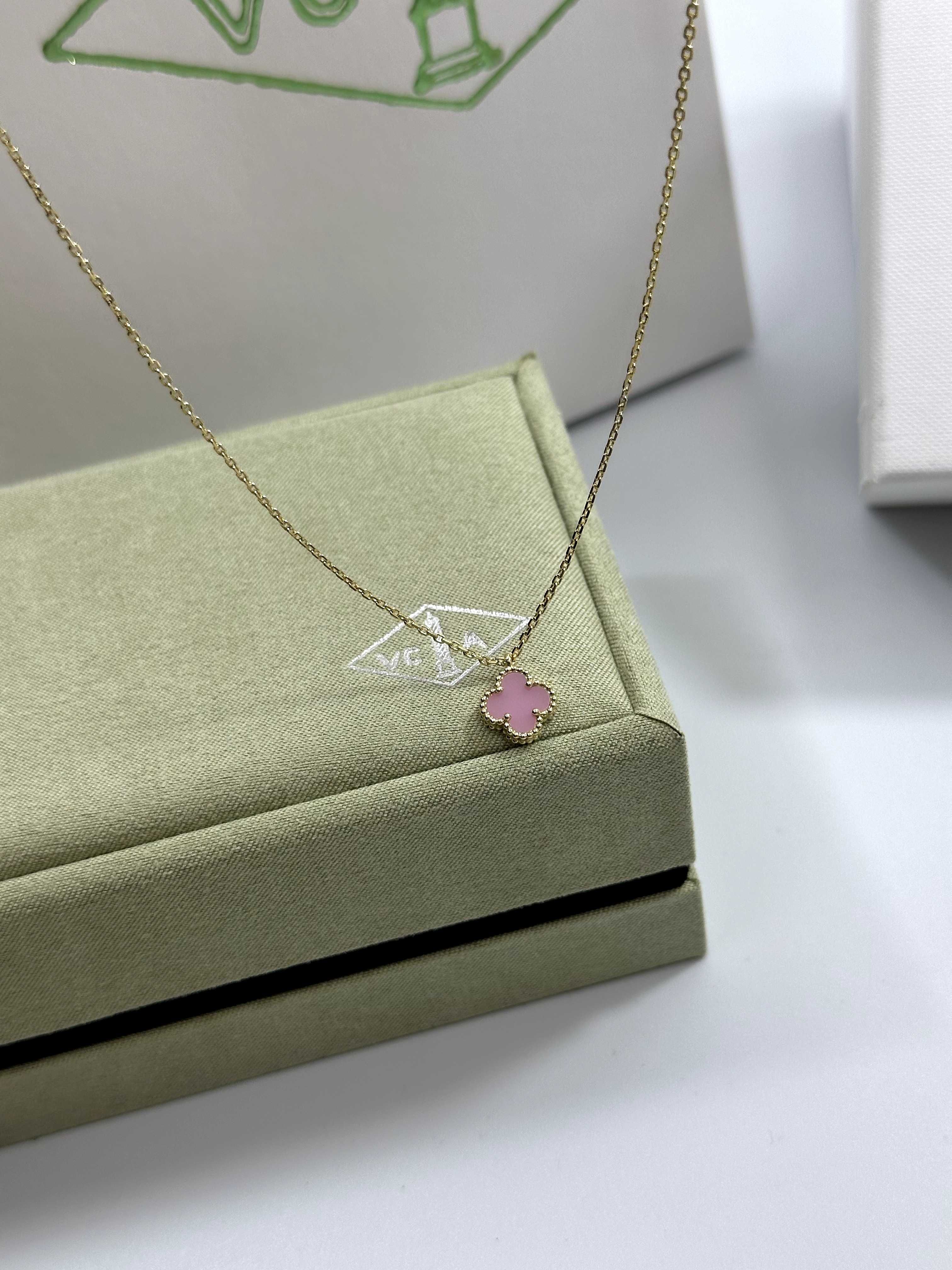 Colier MINI Van Cleef & Arpels Gold 750 Pink
