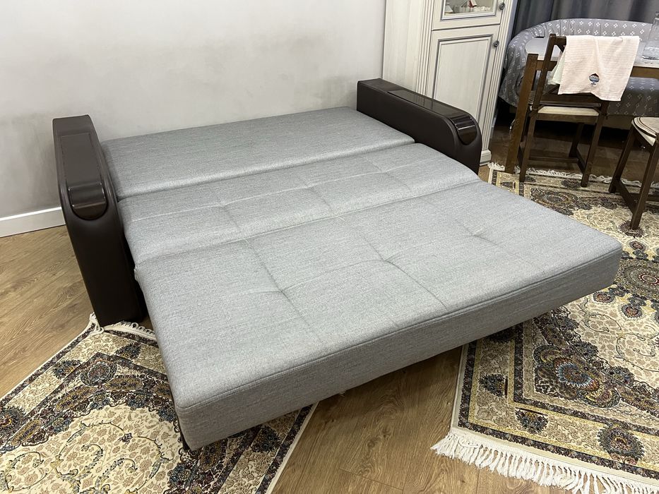 Продам диван срочно