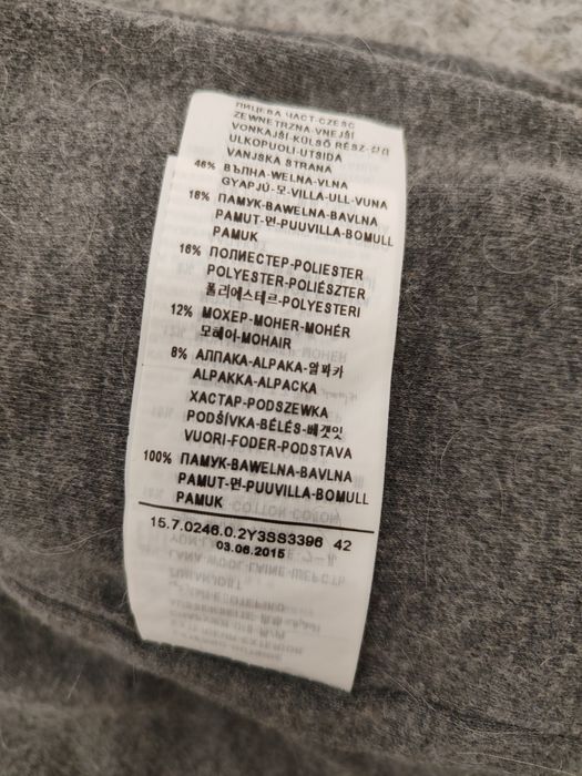 Sisley rr. 42. Сиво вълнено яке тип "байкър" със страничен цип.