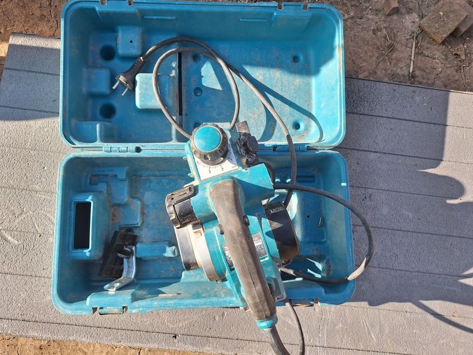 Rindea machita 1050 v