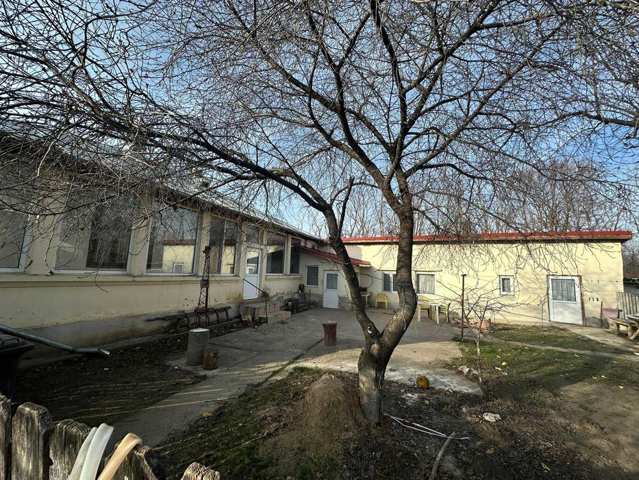 Casa cu teren, comuna Dragos Voda, judetul Calarasi.