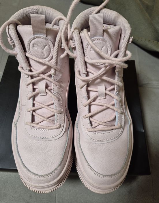 Продавам нови маратонки на Puma 38.5