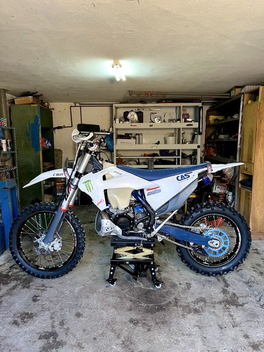 Husqvarna te 300i 2020 (nu ktm beta gas gas yamaha)