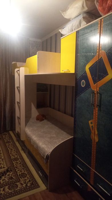 Продается 2 х ярусная кровать