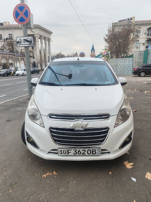 Spark MT sotiladi srochna