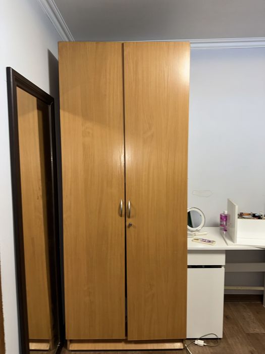 Продаем шифоньер