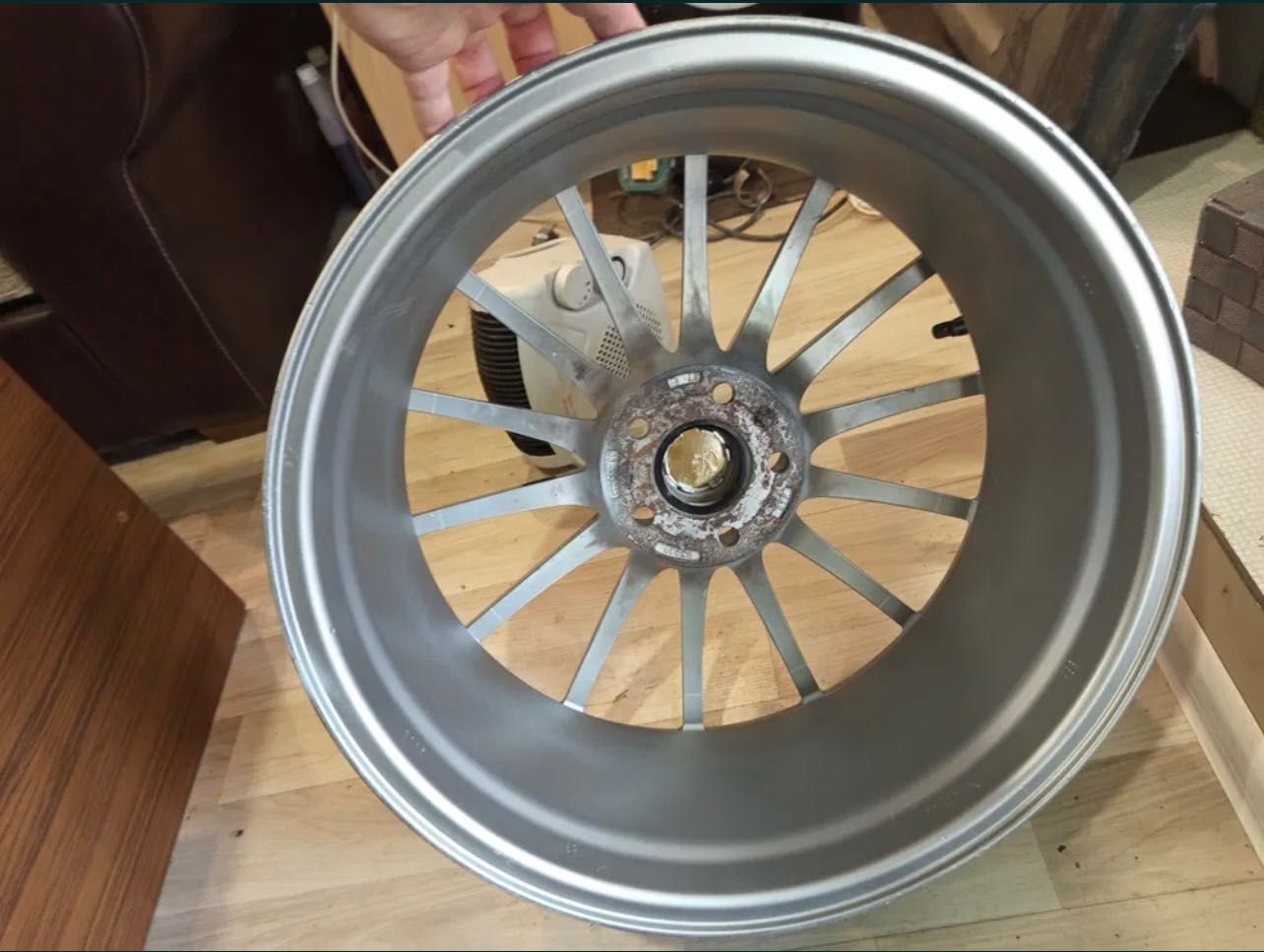 Джанти с гуми 18 5х110 7.5j