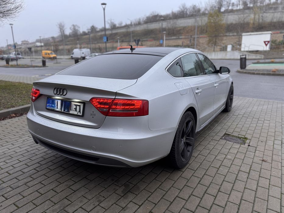 Vand Audi A5 2010