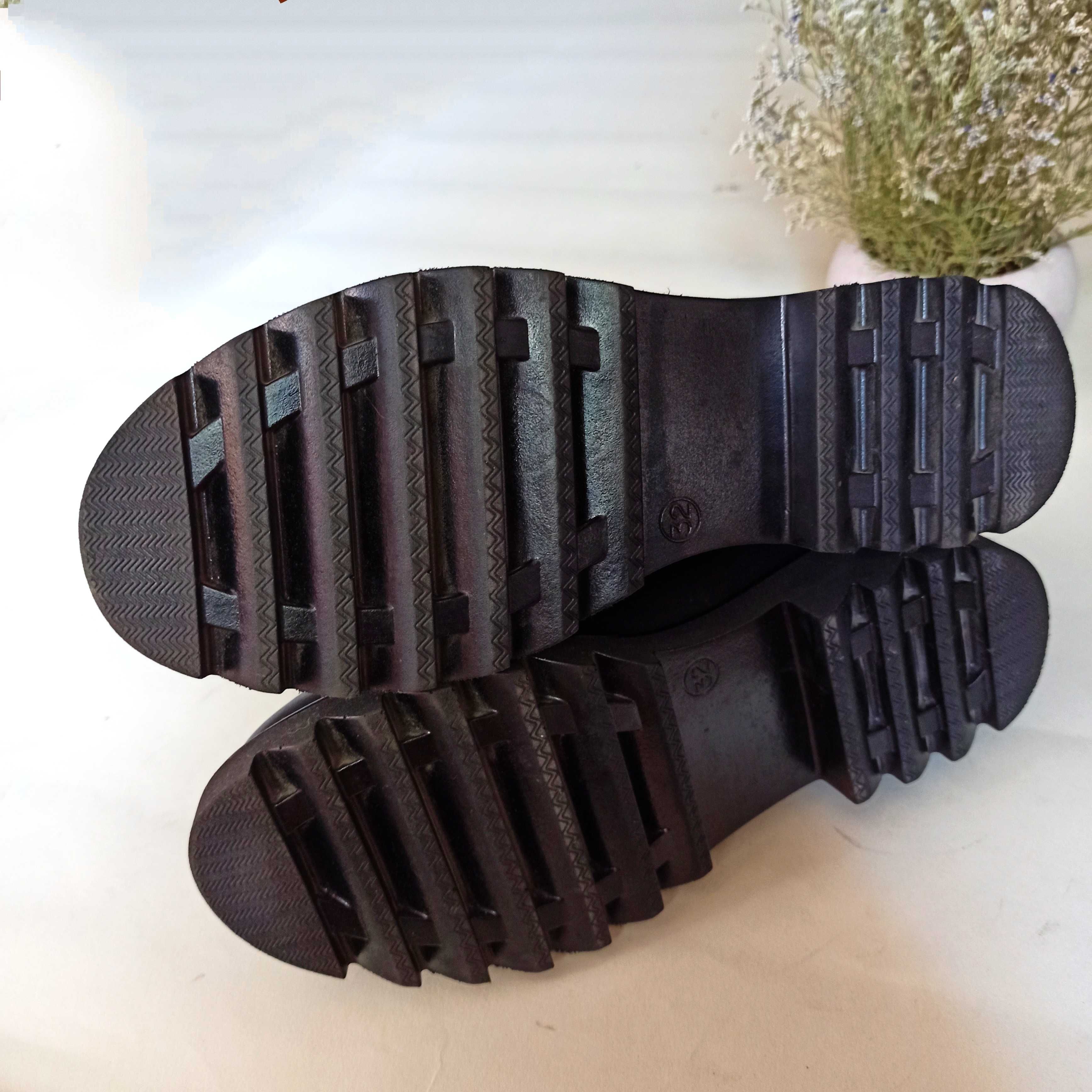 Кожаные туфли лоферы для девочки, 32 размер