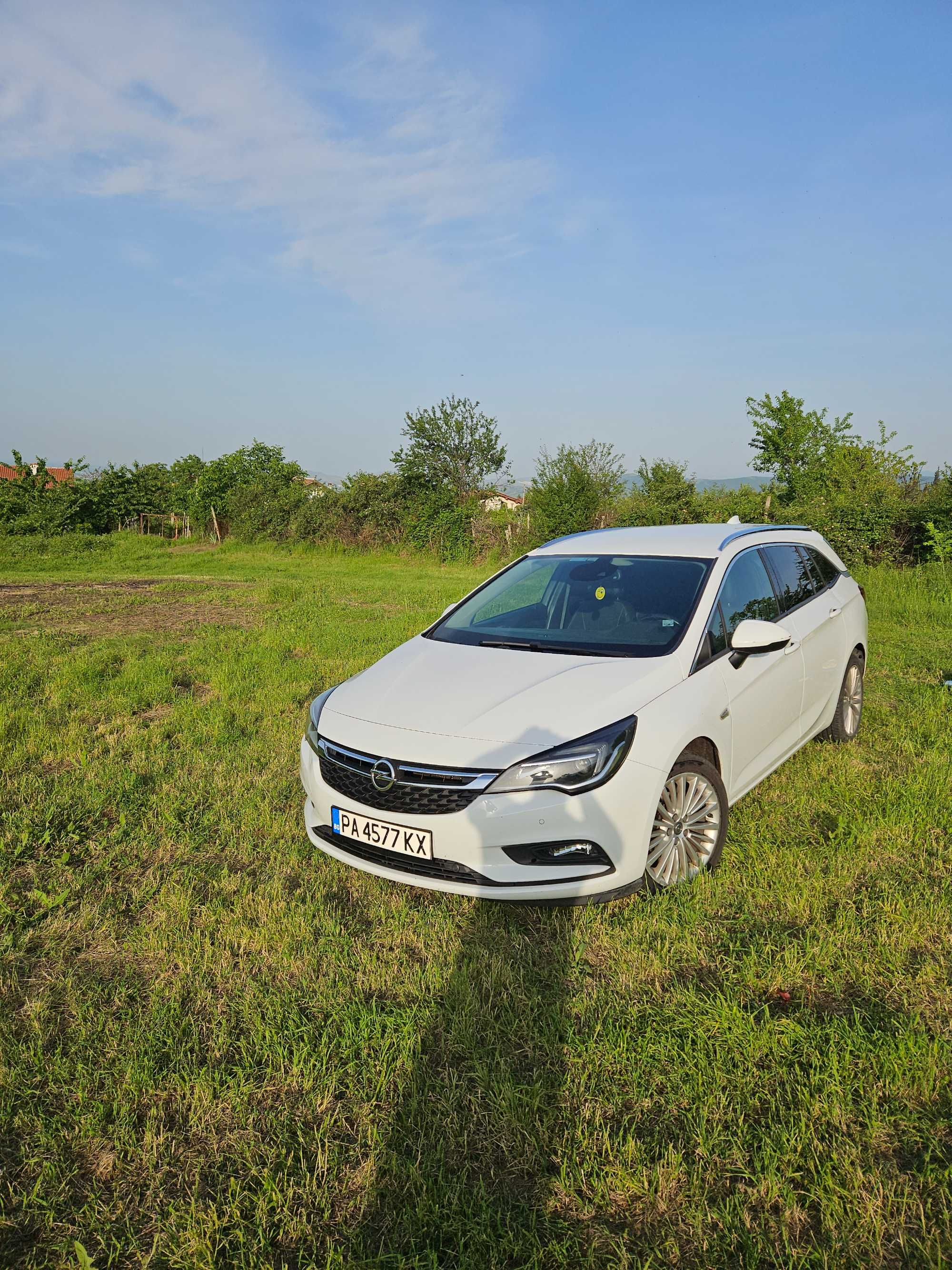 Продавам OPEL  ASTRA K