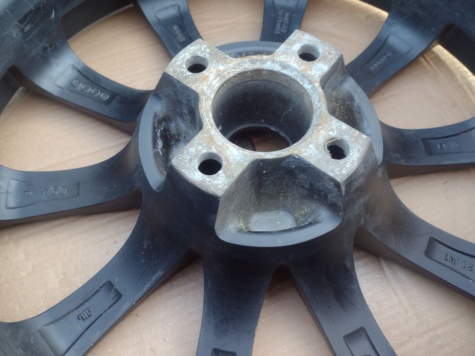 BROCK 18-4x108 ET14 8j Citroen C4