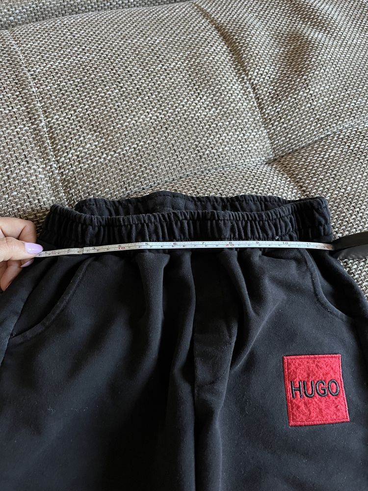 Екип Hugo Boss за деца