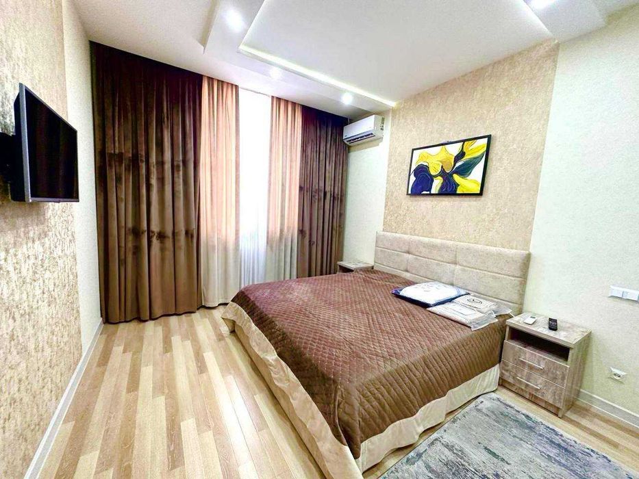 Сдам ШИКАРНУЮ кв-ру 2-ком. 4/7, Корзинка Авиатор / ул. Паркент! Зуба*