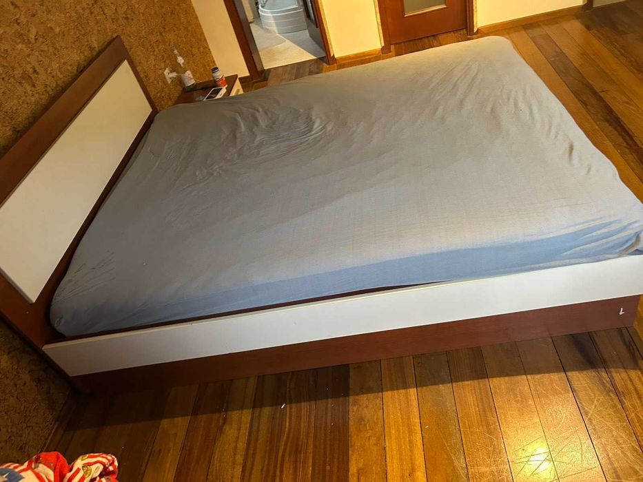 Спалня с подматрачни рамки