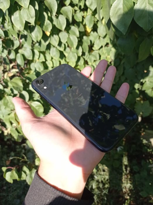 iPhone XR 64 в хорошем состоянии