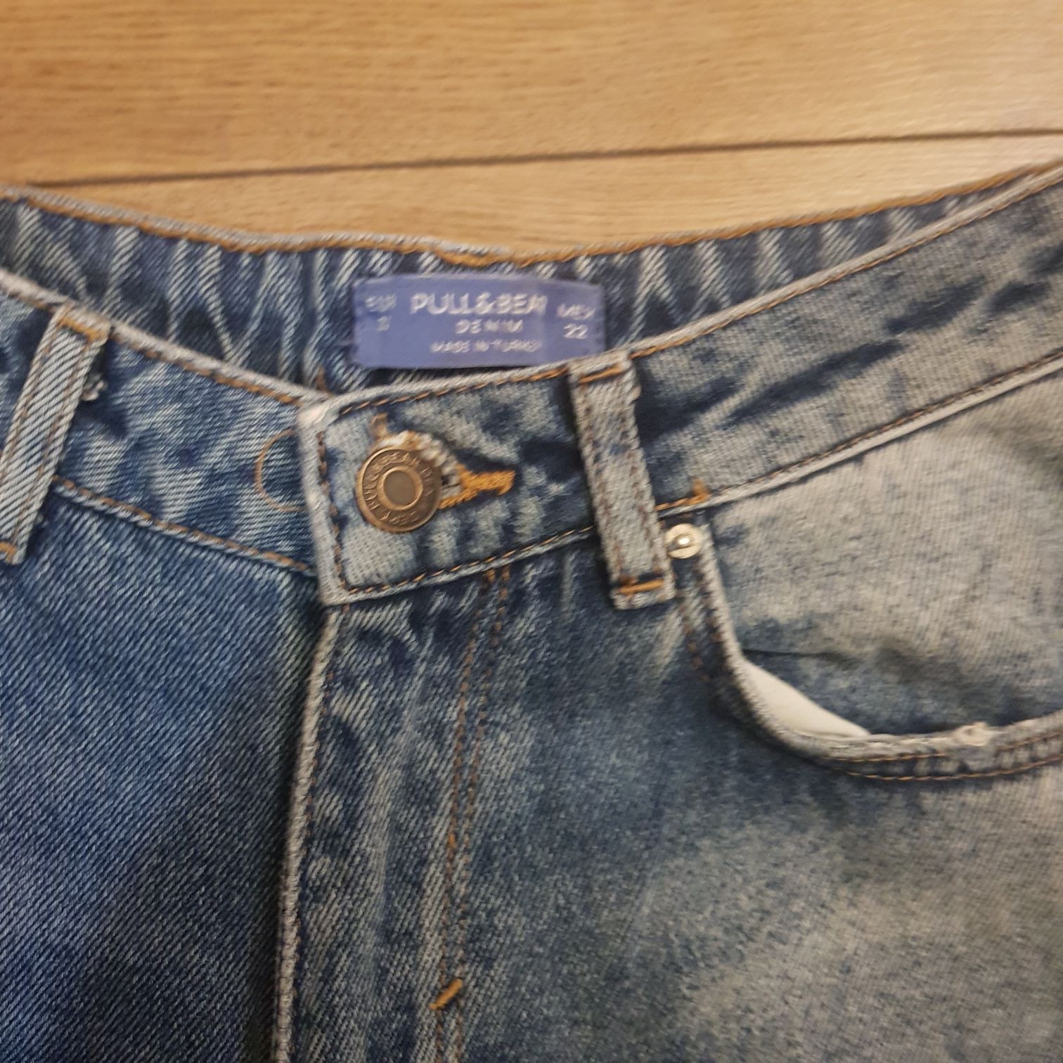 Blugi Pull & Bear marimea 32