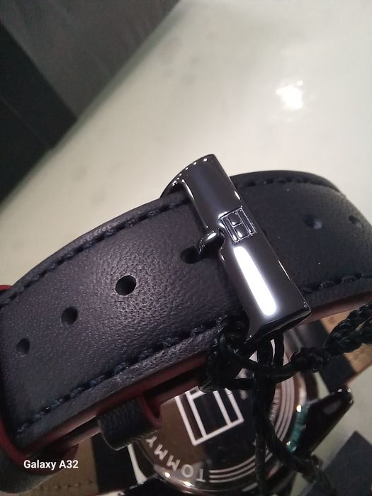 Мъжки часовник TOMMY