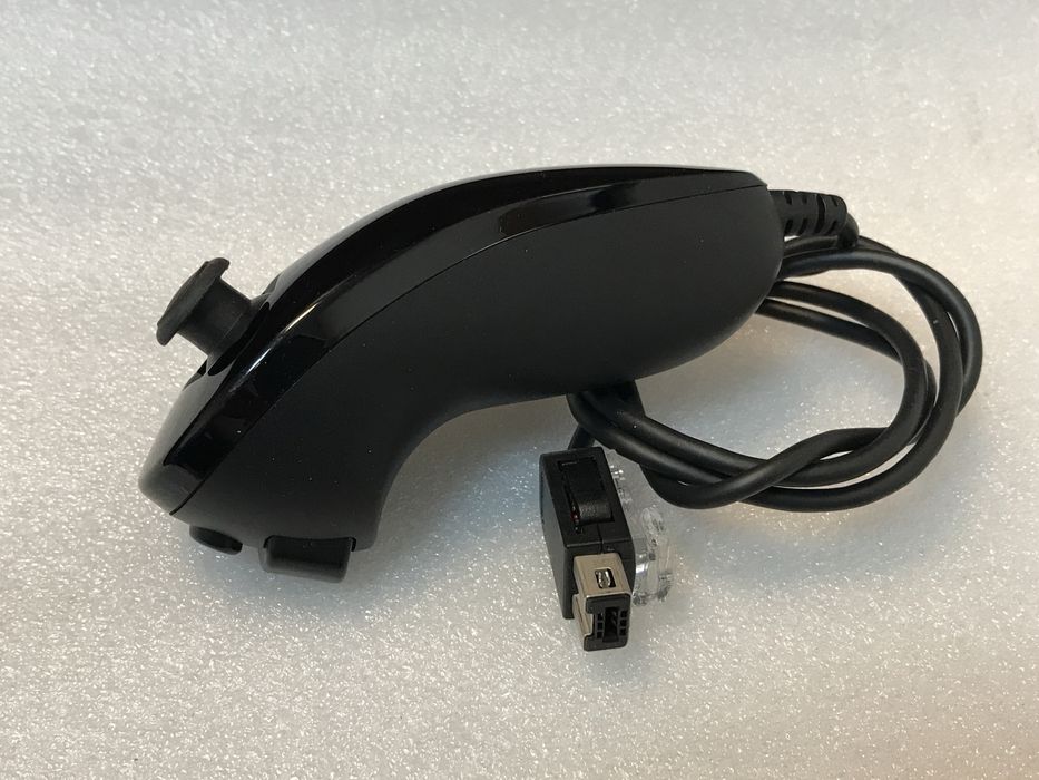Remote accessory tip Nunchuk-Wii, culoare Neagra, original-Nintendo.