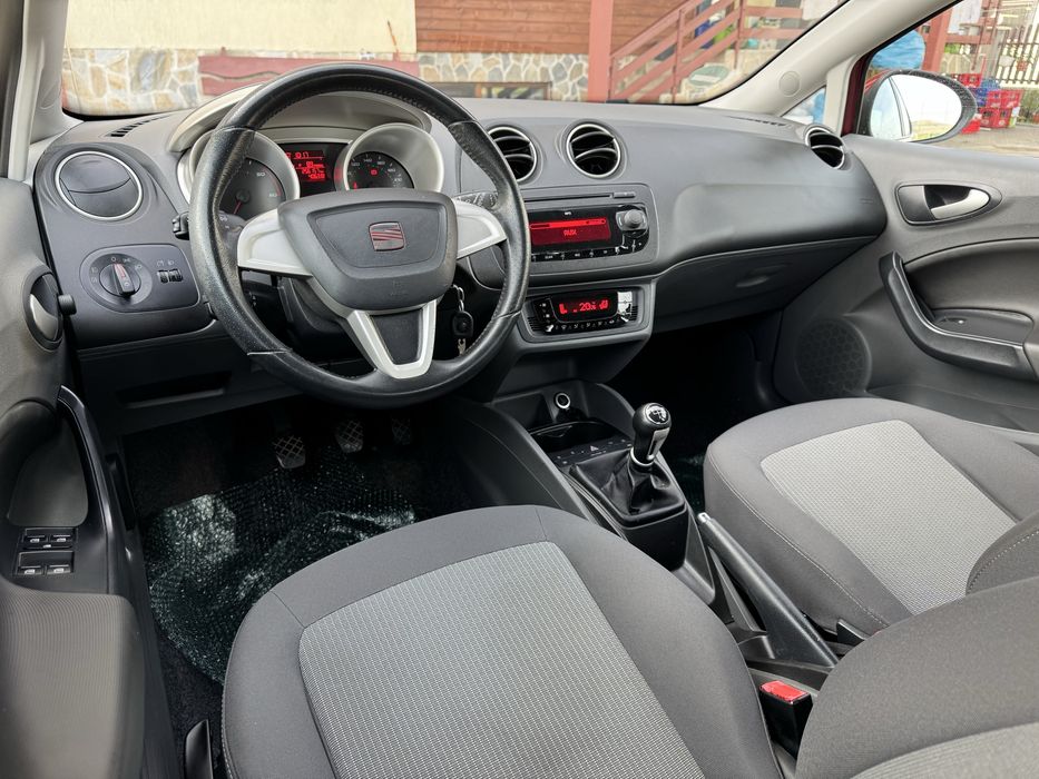 Seat Ibiza Hatchback ~AN 2012 ~ NOU ADUS ~ Roti Iarna/vara ~ Calitate