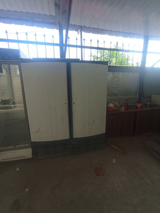 Холодильник 250.000