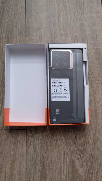 Мобилен телефон ZTE