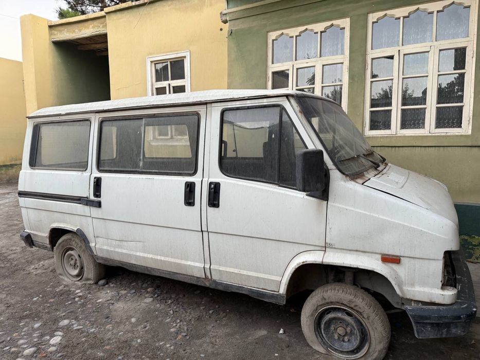 Fiat avtomobil 1998