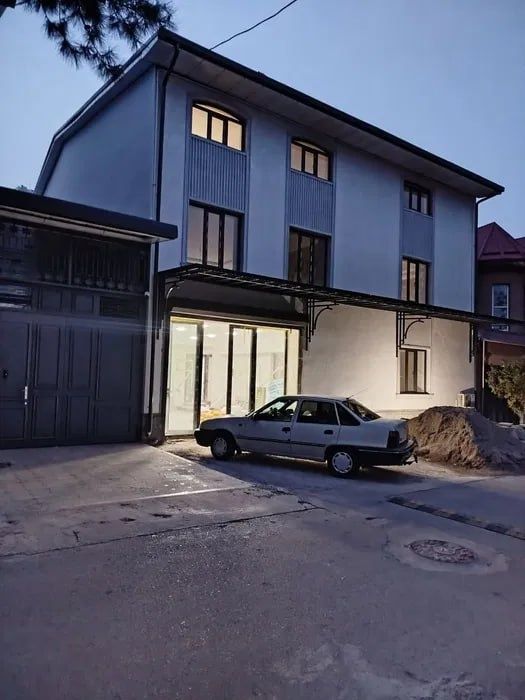 Сдаётся здания, под школа, детский сад.  Ор. Ивлева, Яккасарайский