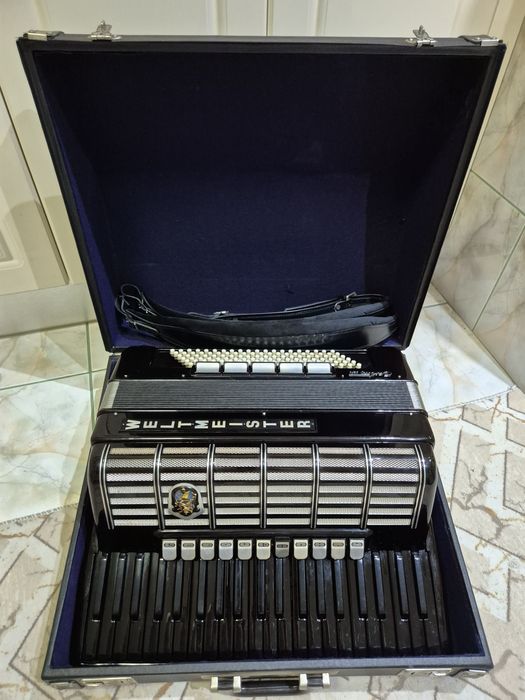 Acordeon Profesionale Weltmeister Cantus IV cassotto 2/2