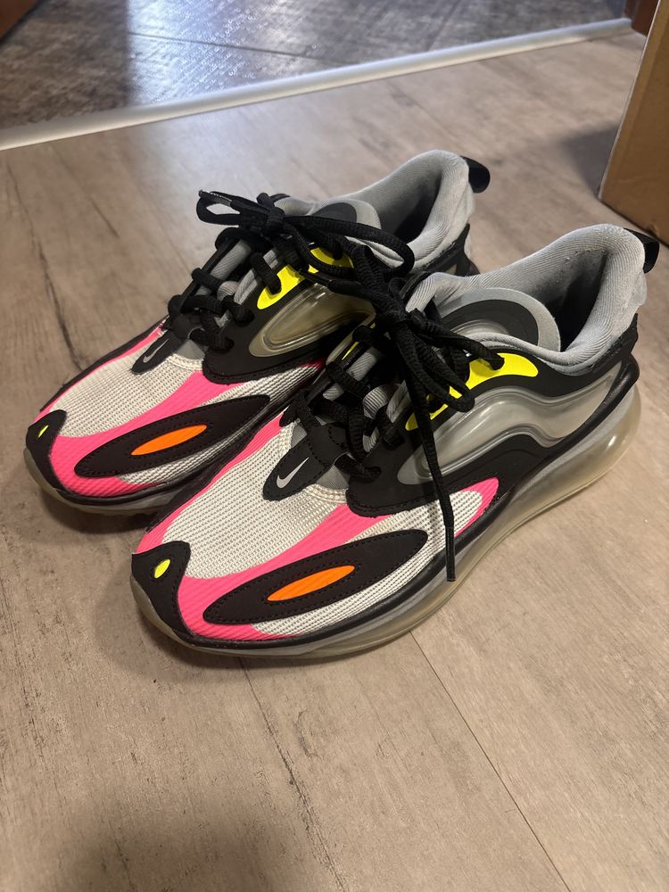 Обувки ,,Nike”( размер 38 )