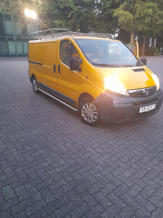 Vind opel vivaro model lung  L1 h2