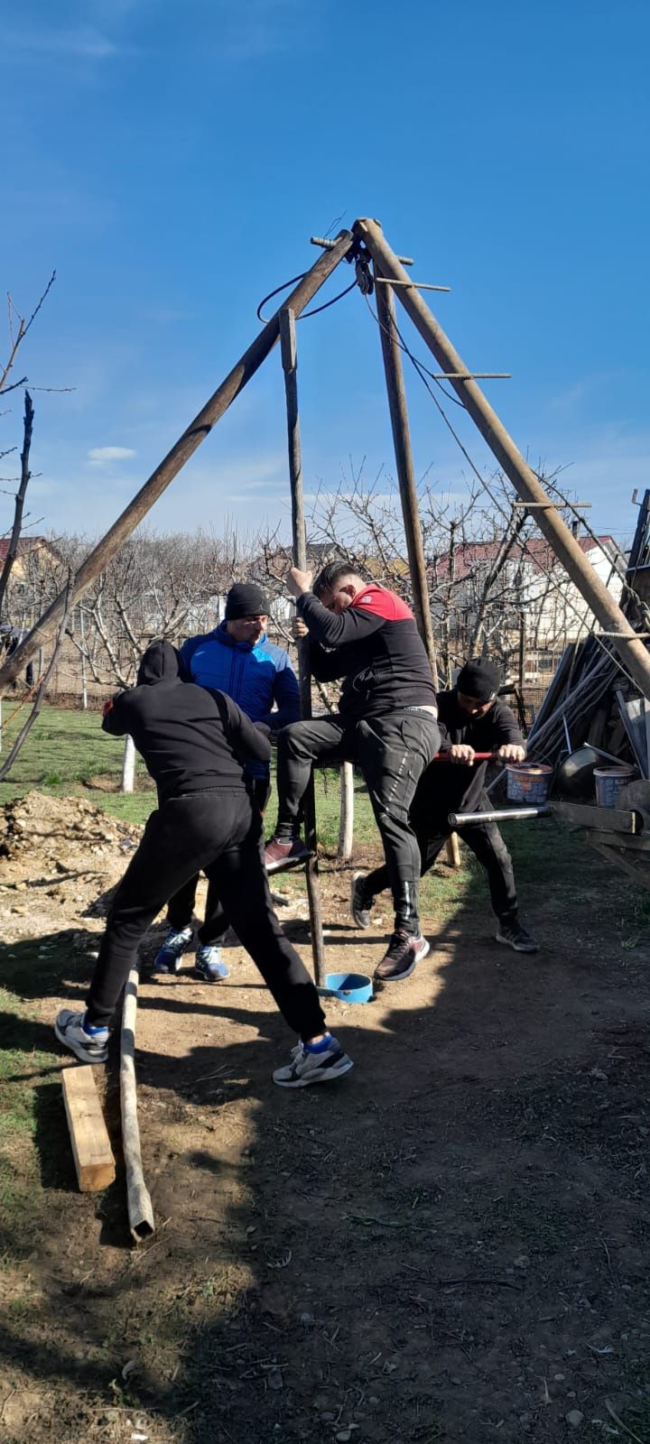 Foraje puțuri denisipări pilonii de sustinere