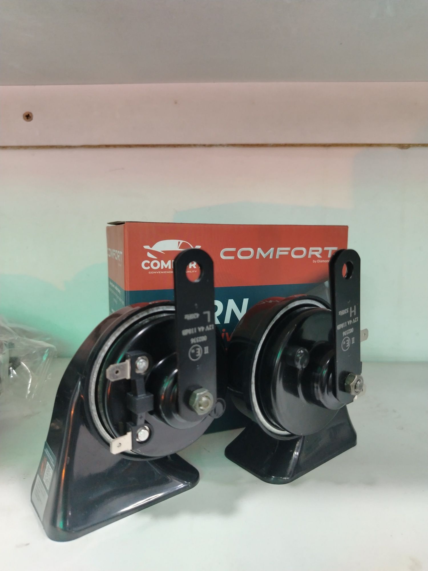 Comfort  brendiga tegishli bogan malibu signal