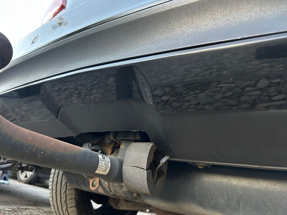 Cârlig tractare remorcă Mercedes GLE 2018 complet cu instalație