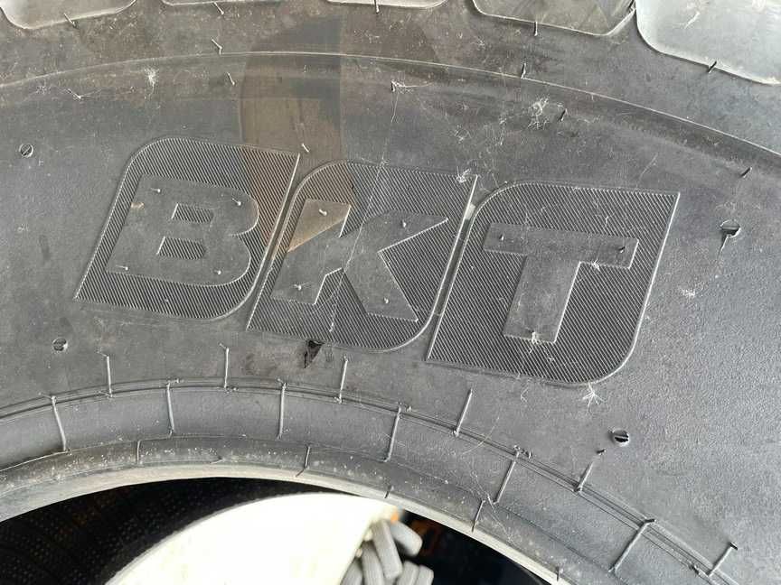 Cauciucuri de combina class laverda cu 14pr marca BKT 23.1-26
