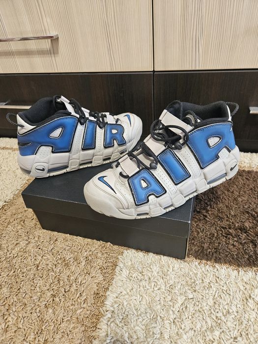 Vând Nike Air Uptempo