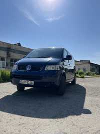 Vw Caravelle t5 8+1 Lung  Climă