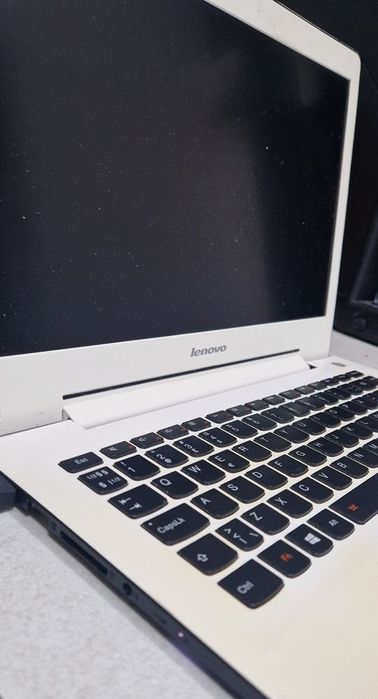 Laptop Lenovo IdeaPad 500S-13ISK procesor Intel® Core™ i5-6200U 2.3