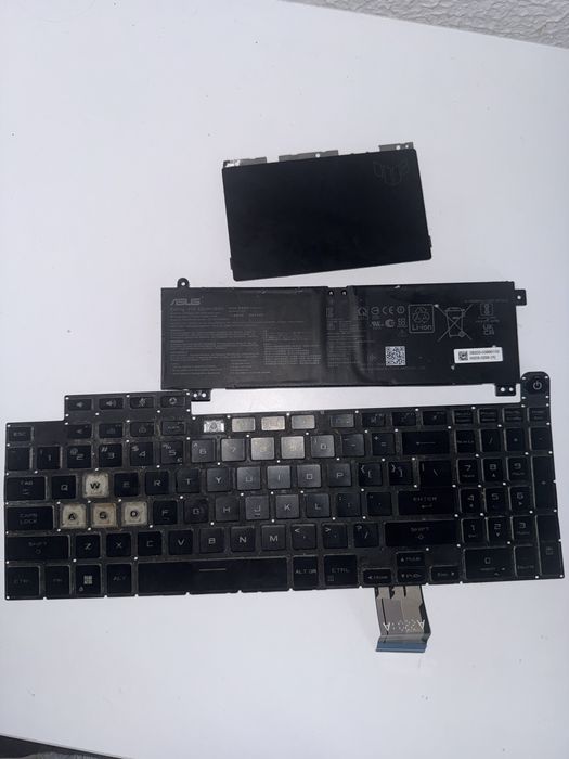 Piese laptop asus tuff