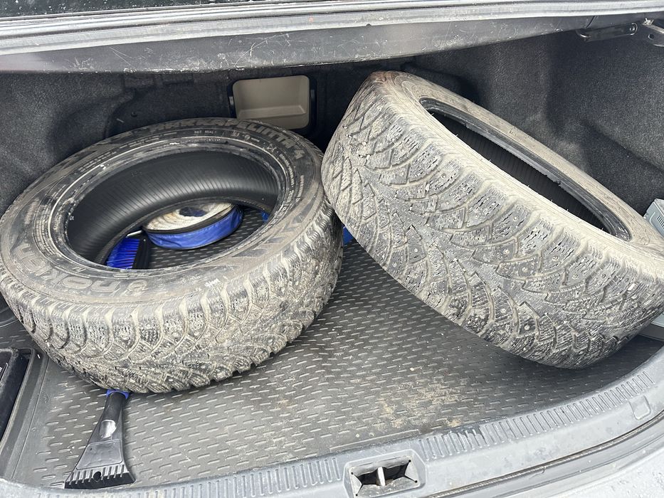 Продам Зимний шины R16 размер