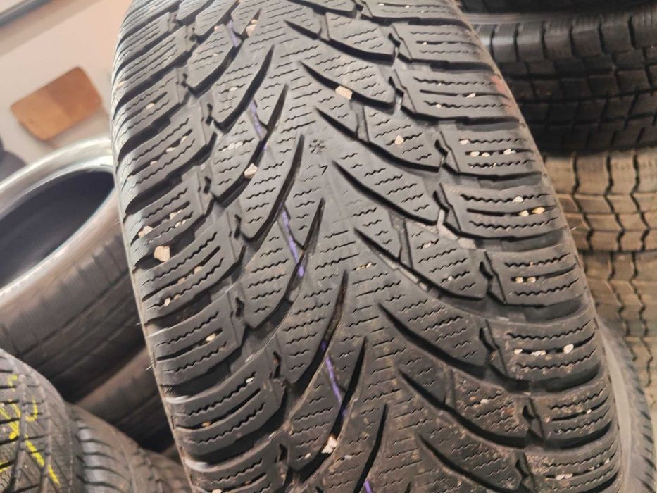 4бр.зимни гуми 215/65/16 Nokian