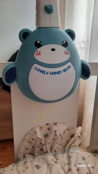 Carusel muzical pentru pătuț