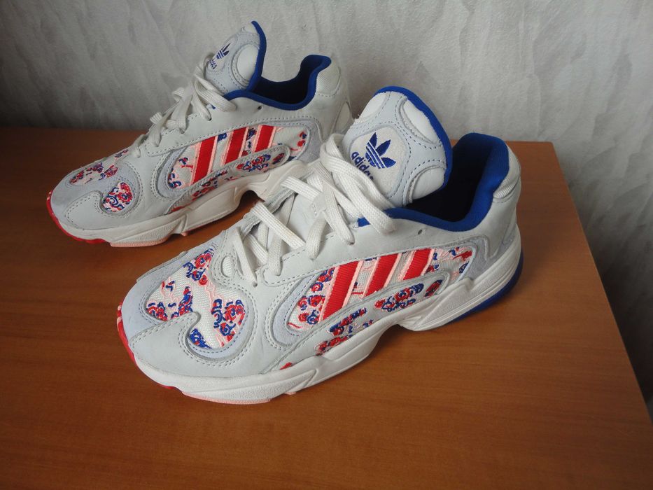 N39 Adidas/естествена кожа/дамски маратонки
