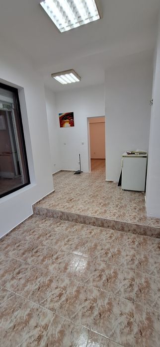 Дава се под наем Магазин в Пловдив, Каменица 1 - 40 кв.м за 280.5 € - Снимка #3
