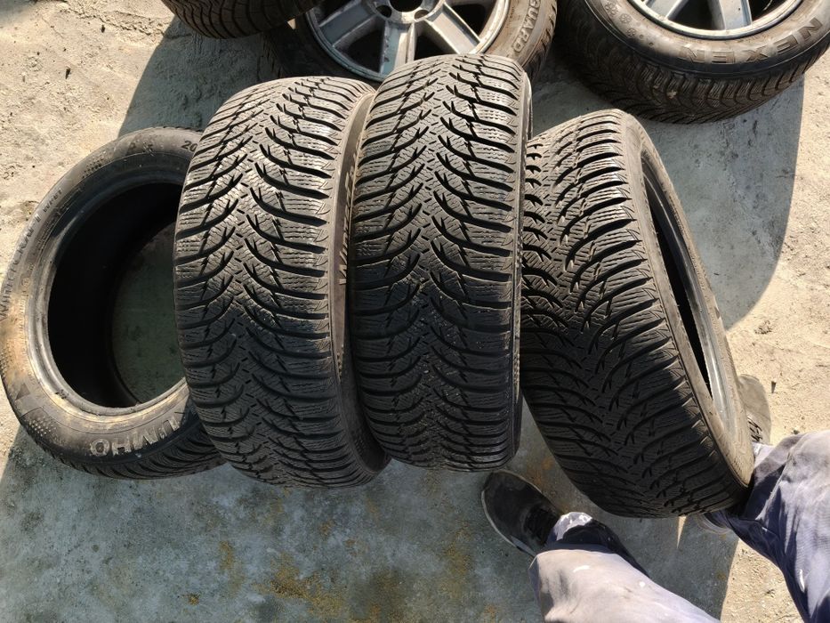 Зимни гуми Kumho Wintercraft